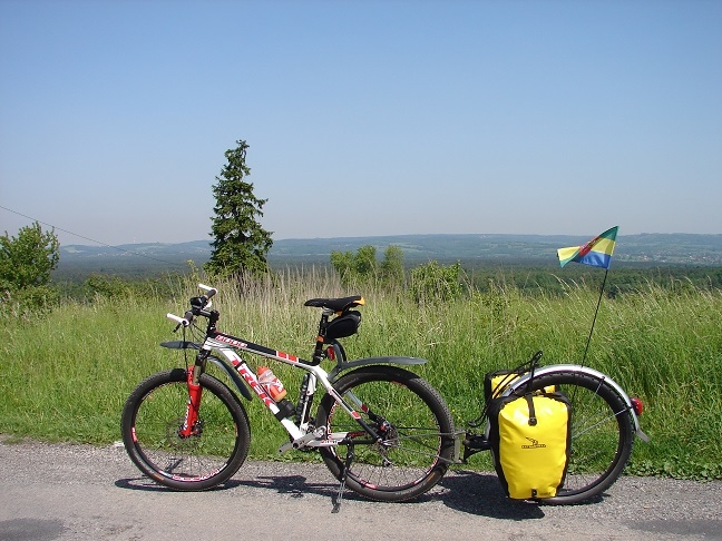 Okilice zamku Tenczyn.