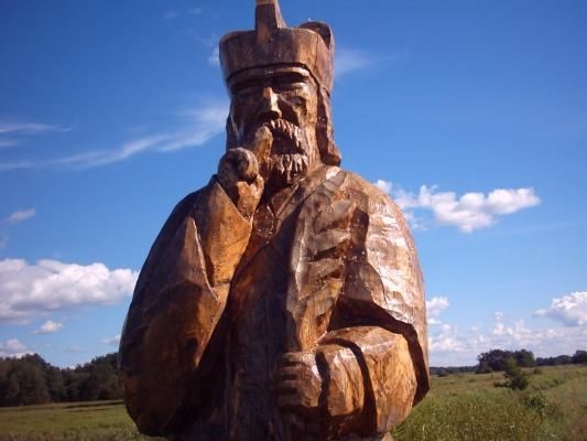 Nad rzeką Szkwa - rzeźba świętego