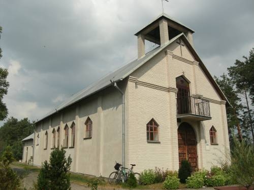 Chrzczanka Włościańska - kościół