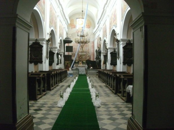 Krasne - wnętrze kościoła