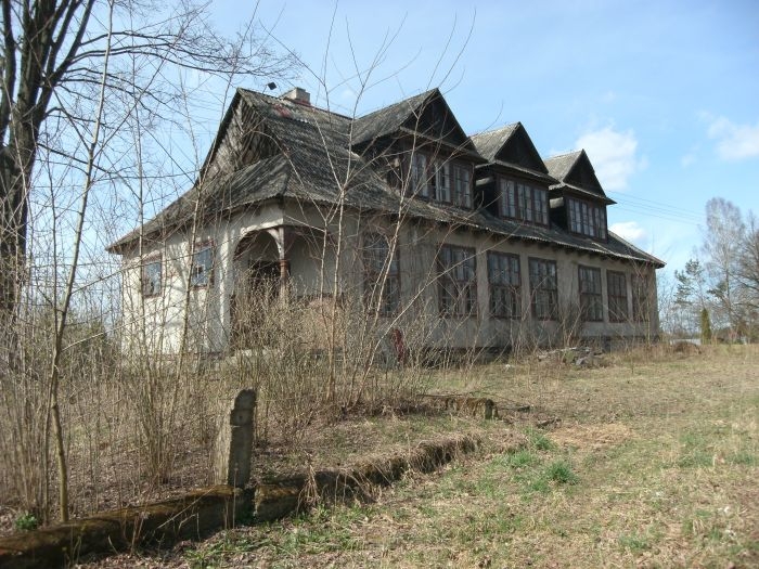 Olszewka - zabytkowa szkoła