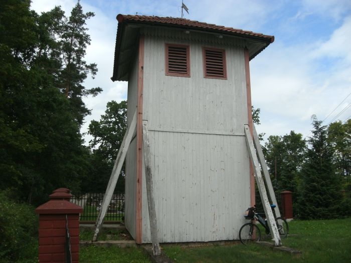 Opaleniec - dzwonnica