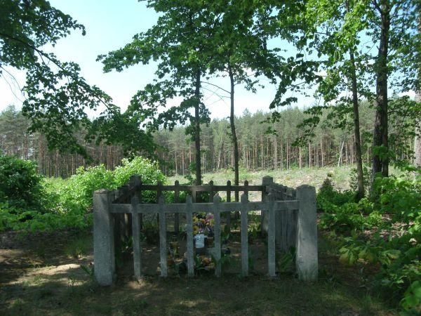 Gontarze - grób powstańca