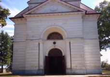 Płoniawy-Bramura: kościół pw. Przemienia Pańskiego